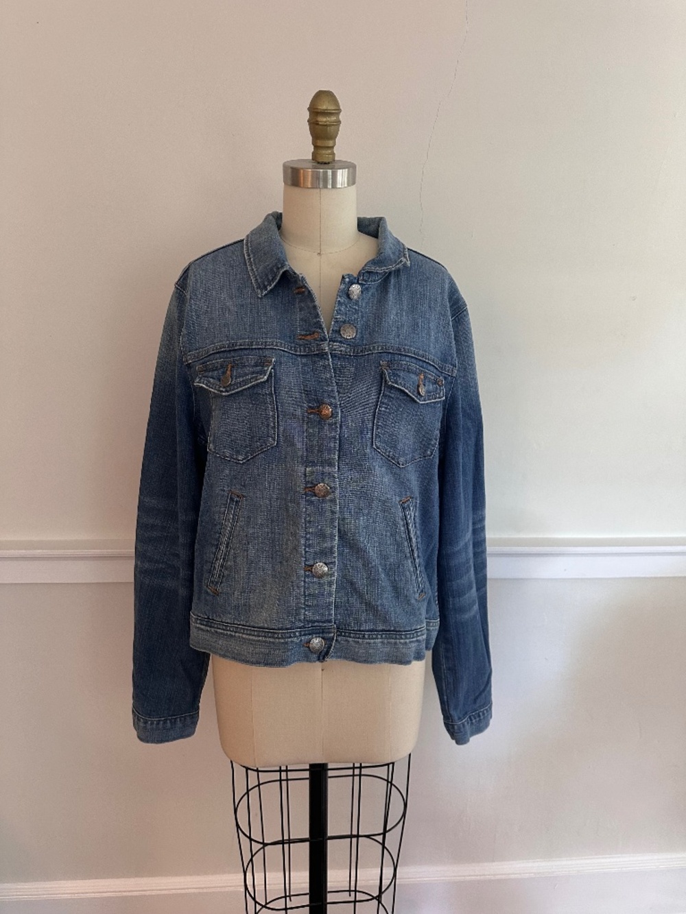 J.Crew women's XL denim jacket / classic jean jacket